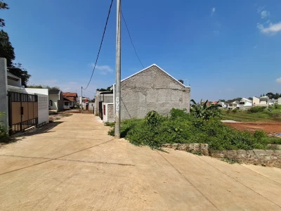 Rumah Bebas Desain di Kavling Ujungberung, Bandung Timur