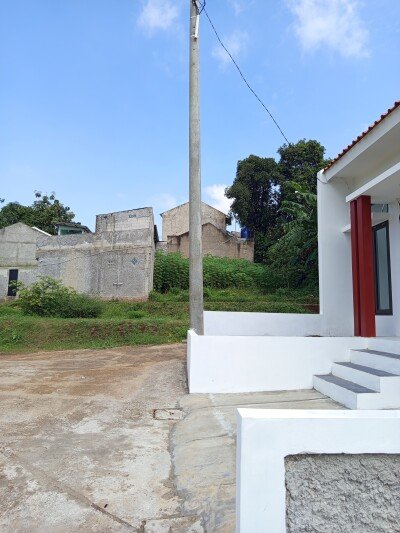 Rumah Dekat UNPAD dan UIN, Investasi Cerdas di Lokasi Strategis Bandung Timur