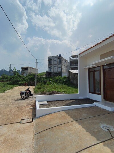 Rumah Kusen Kayu Jati Ujung Berung Bandung Timur
